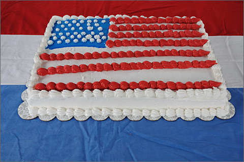Event photography - Red, white, and blue cake at Palo Verde Neighborhood July 4th parade, Tucson, Arizona