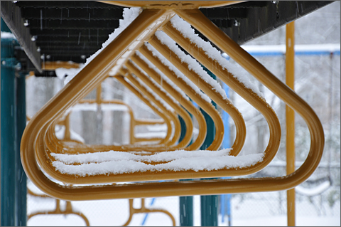 Nature photography - Jungle gym during snowstorm, Westtown, Pennsylvania