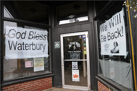 Photo essays - Signs of recovery in Waterbury, Vermont