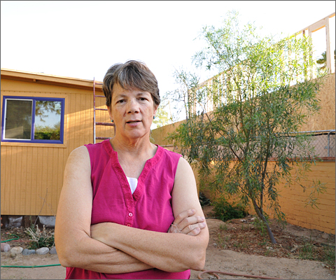 Photo essays - Jefferson Park Neighborhood resident Joan Hall in her back yard, Tucson, Arizona