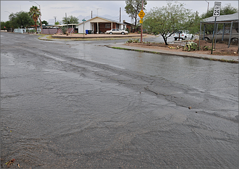 Photo essay - street flooding in Tucson, Arizona
